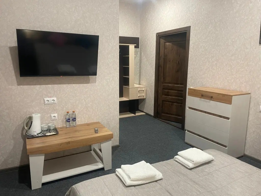 Surikova 6 Irkutsk Aparthotel / Апартаменты на улице Сурикова 6