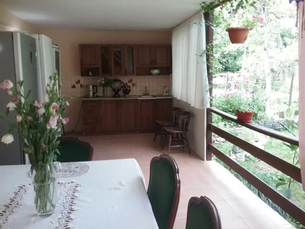 Na 4 Marta 6 Guest House