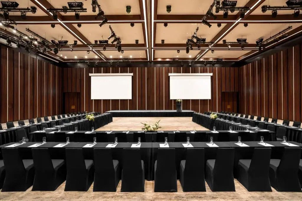 L7 WEST LAKE HANOI By LOTTE HOTELS