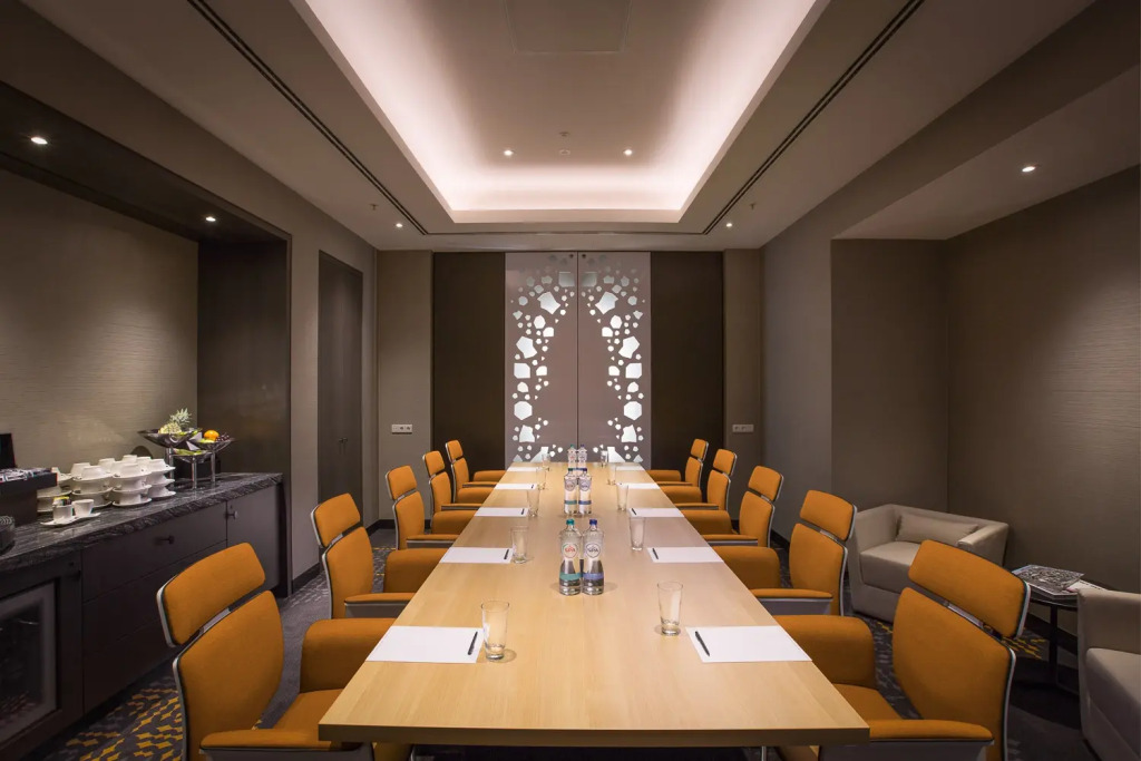 Отель Hilton Amsterdam Airport Schiphol