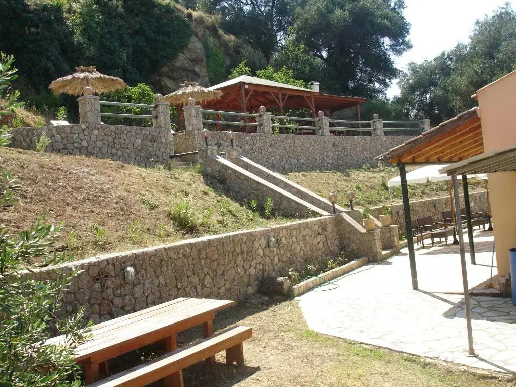 Serenita Apartments