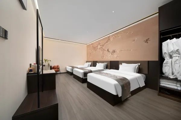 Harbin Airport McLaren Hotel (Airport T2 Terminal)