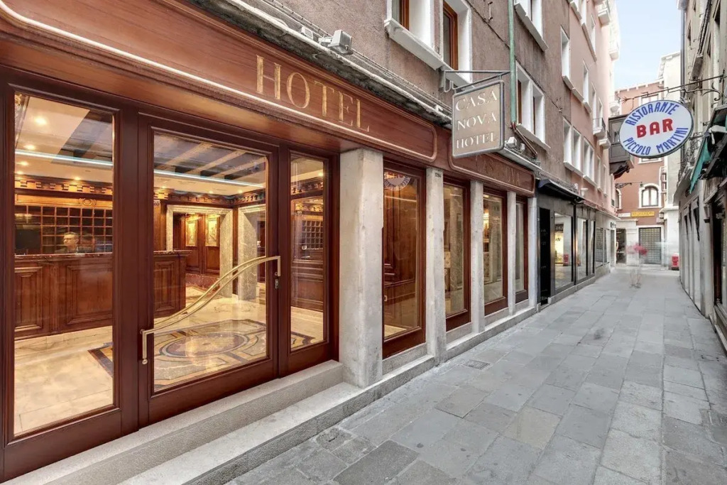 Hotel Casanova