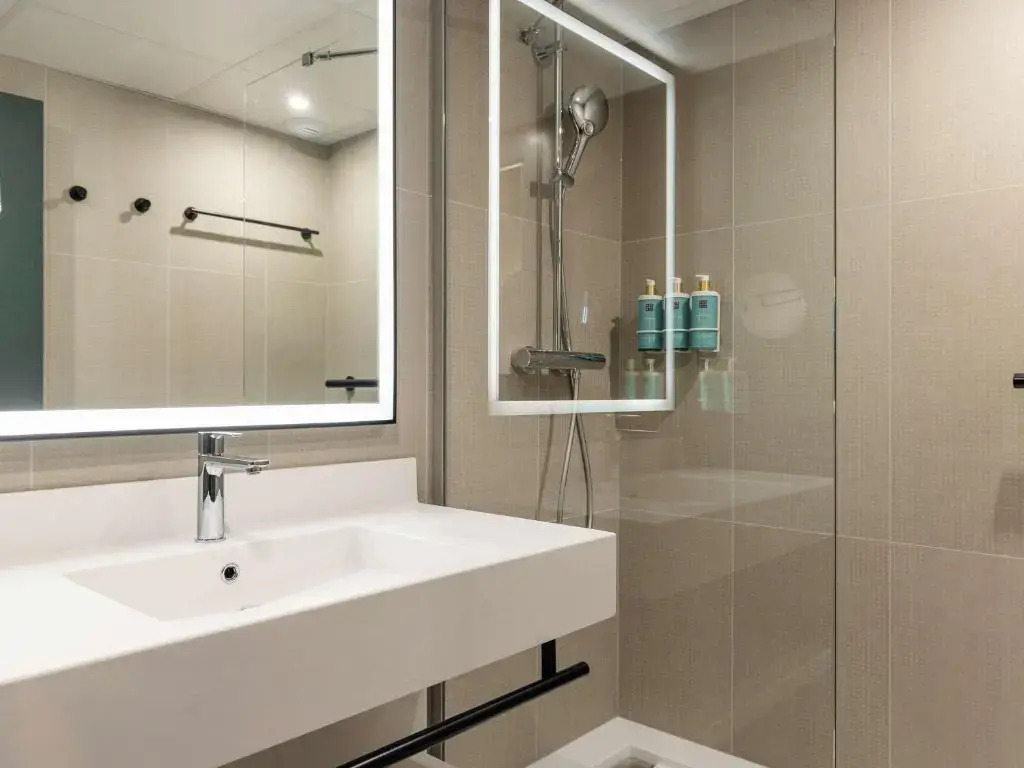 Novotel Paris Suresnes Longchamp