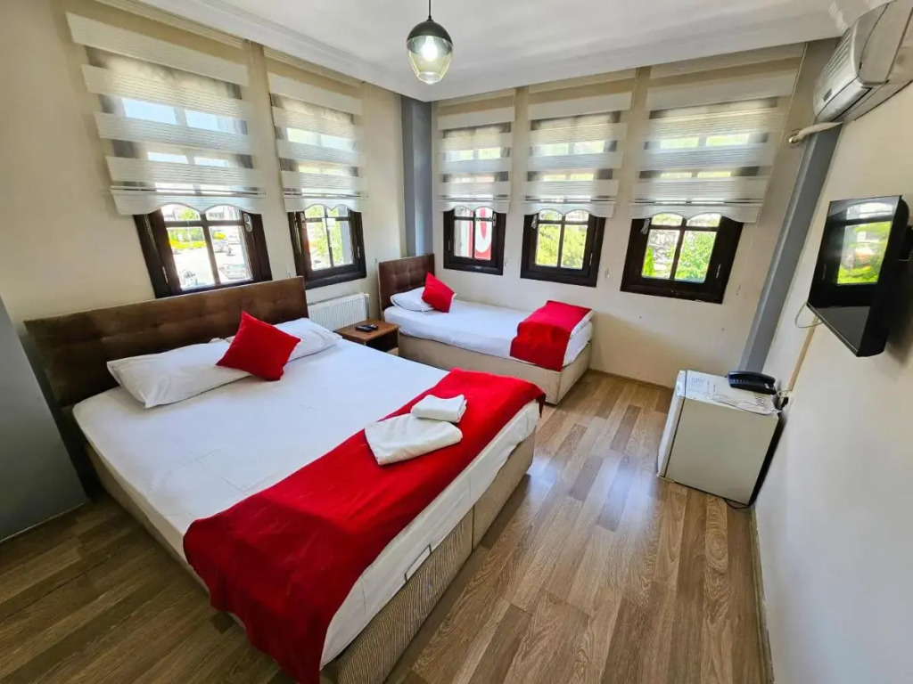 SULTAN SARAY OTEL