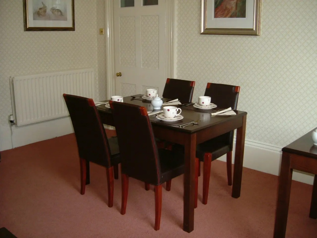 Ashleigh House
