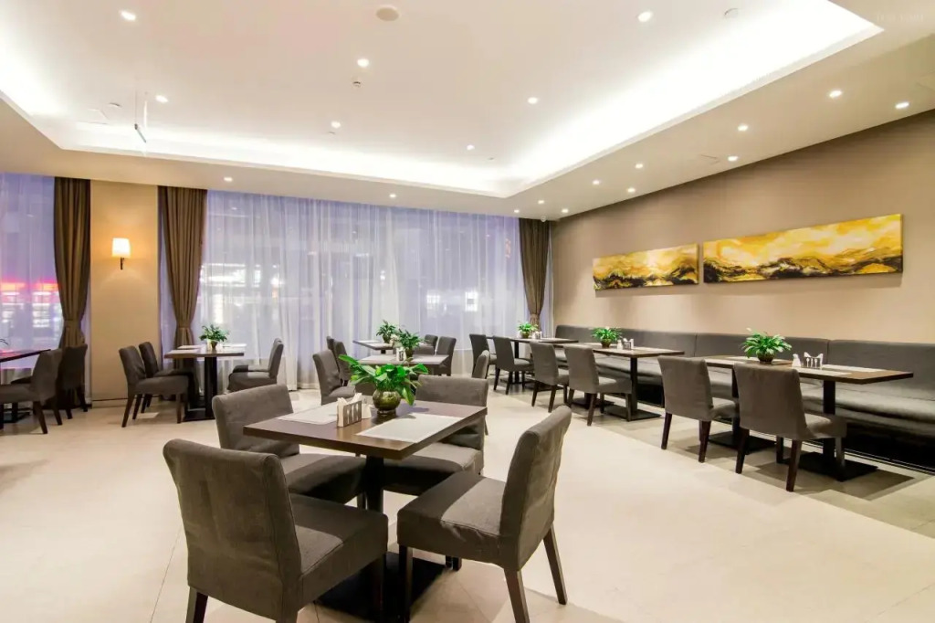 Motel168 Shanghai East JingLing Road Inn