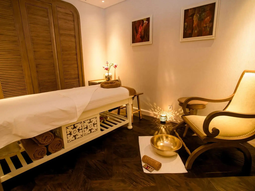 Hotel Des Arts Saigon Mgallery Collection