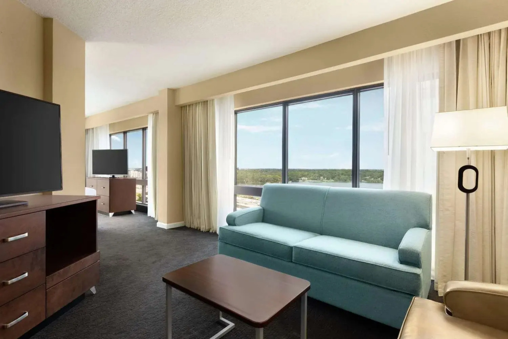 DoubleTree by Hilton Orlando Downtown