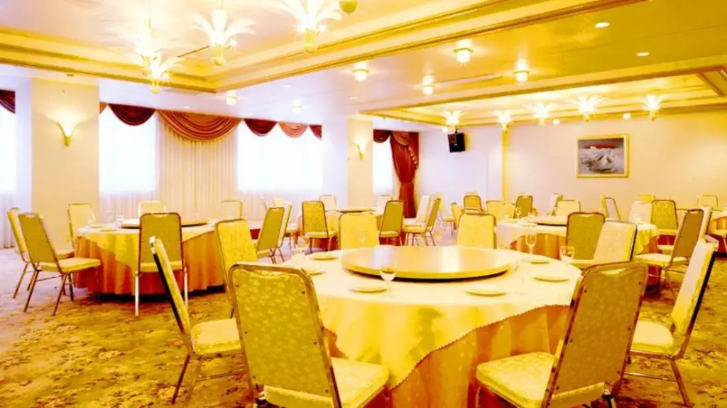 Mombetsu Central Hotel