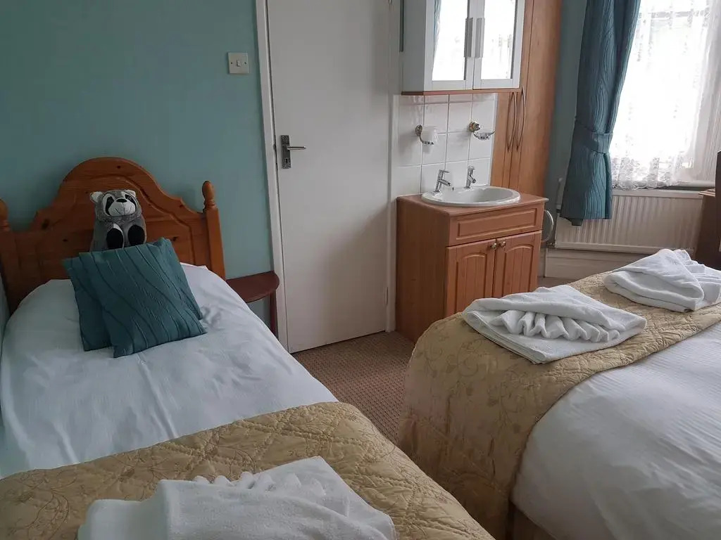 Wyvern Hotel