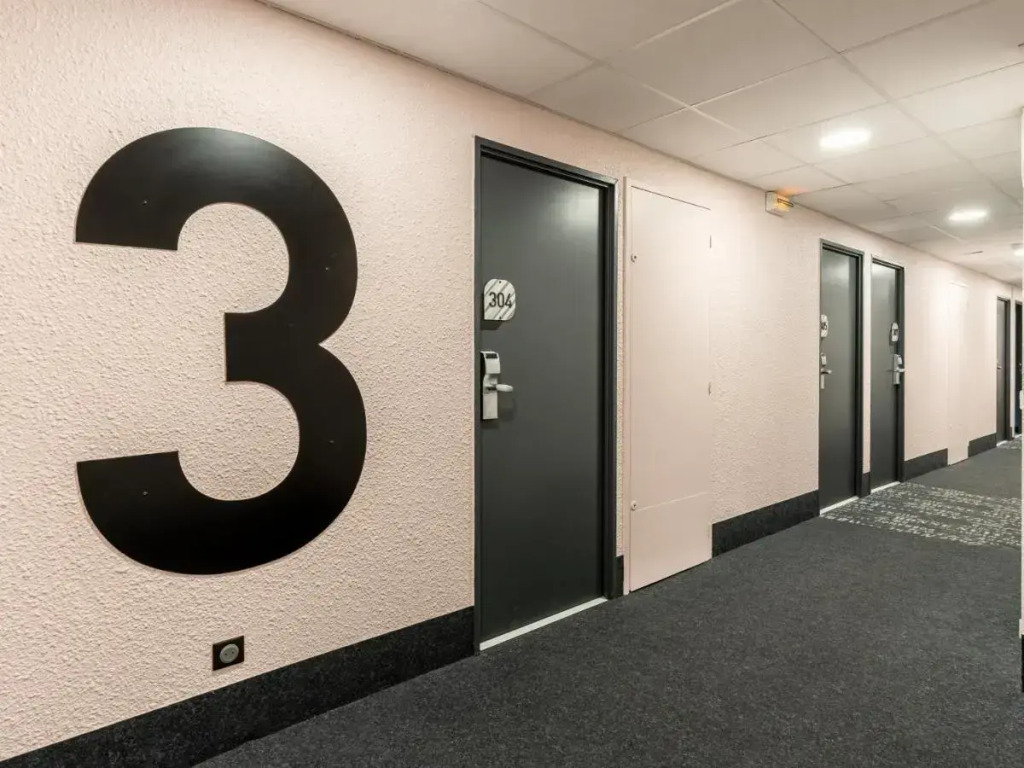 B&B HOTEL Marseille Prado Parc des Expositions
