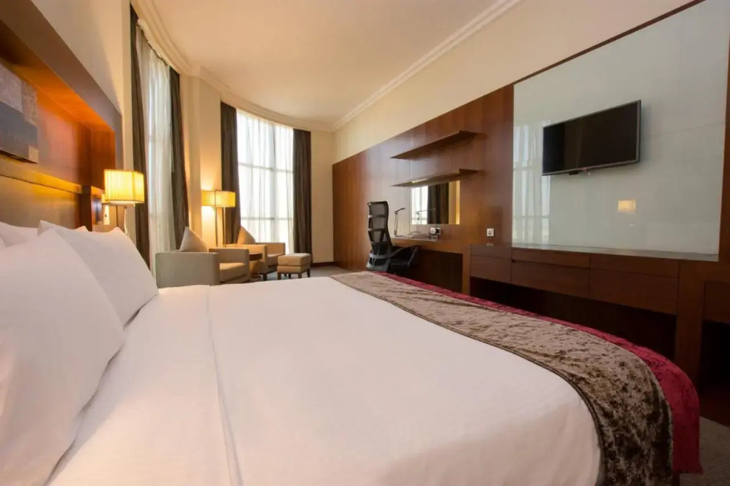 Holiday Inn Abu Dhabi by IHG