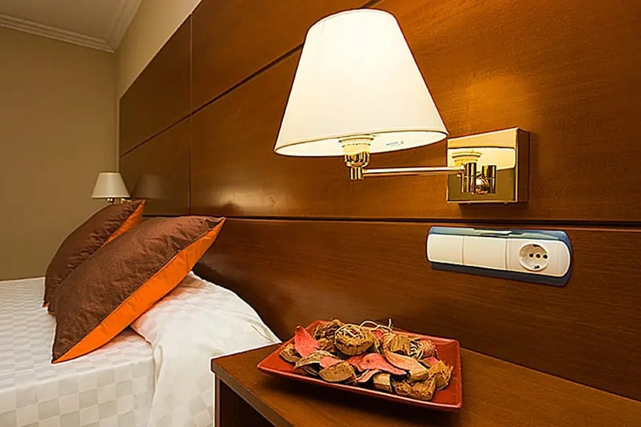 Eliana Park Hotel