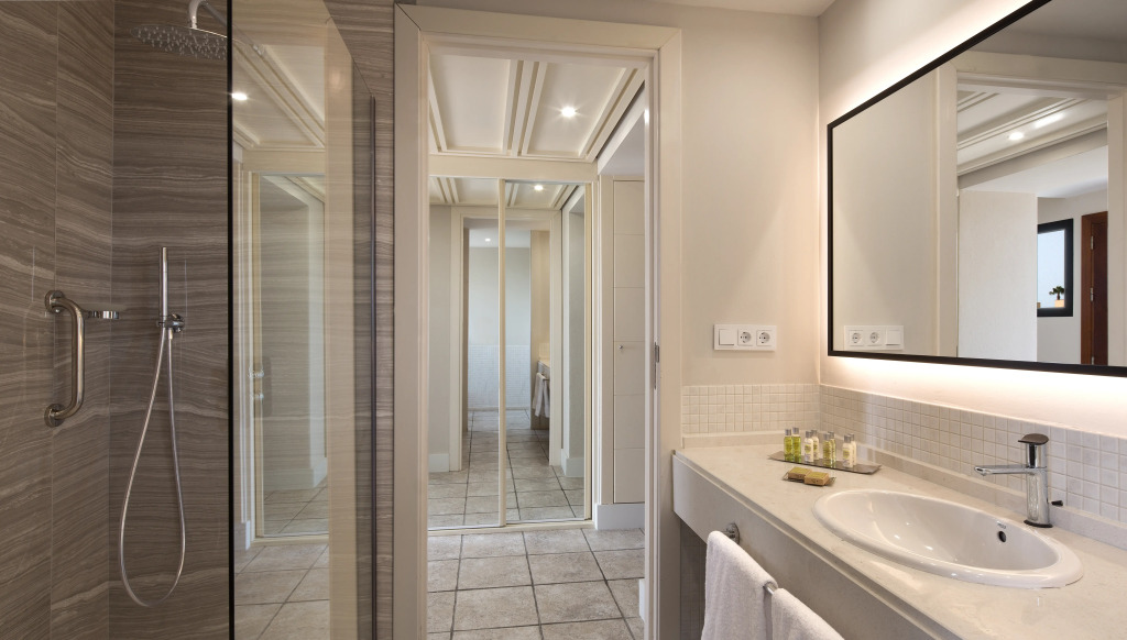 DoubleTree by Hilton Islantilla Beach Golf Resort