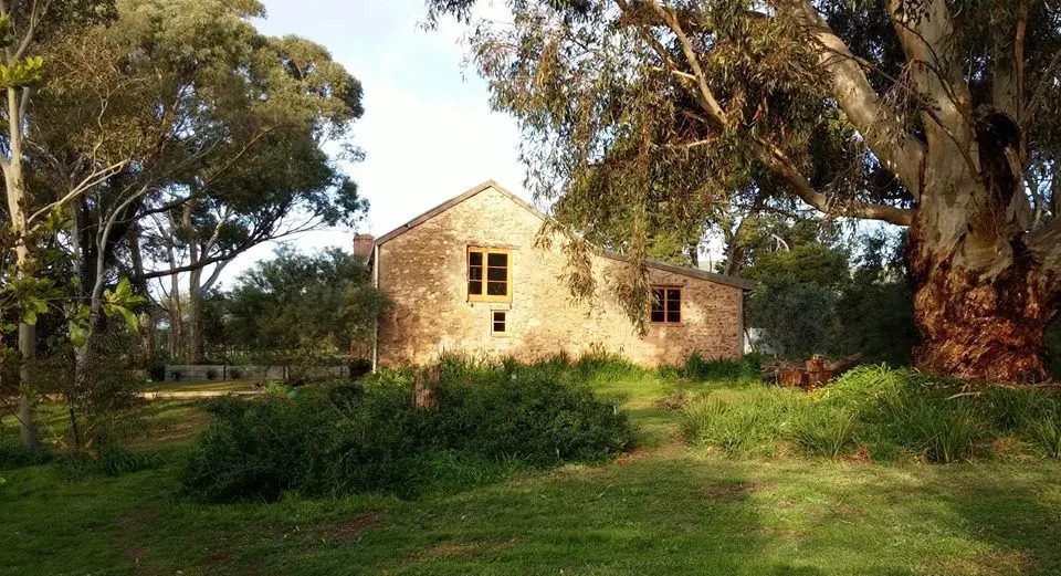 Sea and Vines Cottage