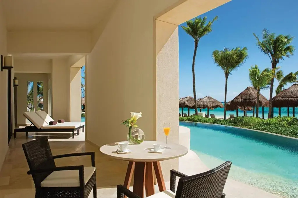 Отель Secrets Akumal Riviera Maya - Adults Only