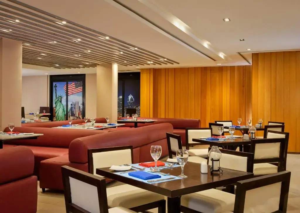 Coral Sea Aqua Club