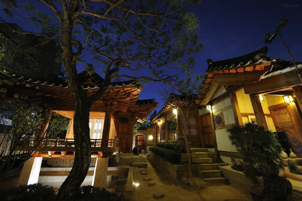 Rakkojae Seoul Bukchon Hanok Village - Korean Traditional Hanok Hotel