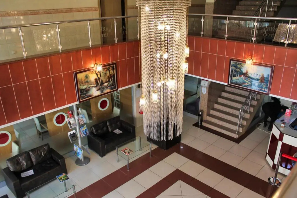 Berrak Su Hotel