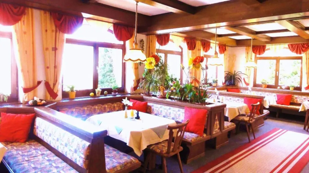 Pension Almhof