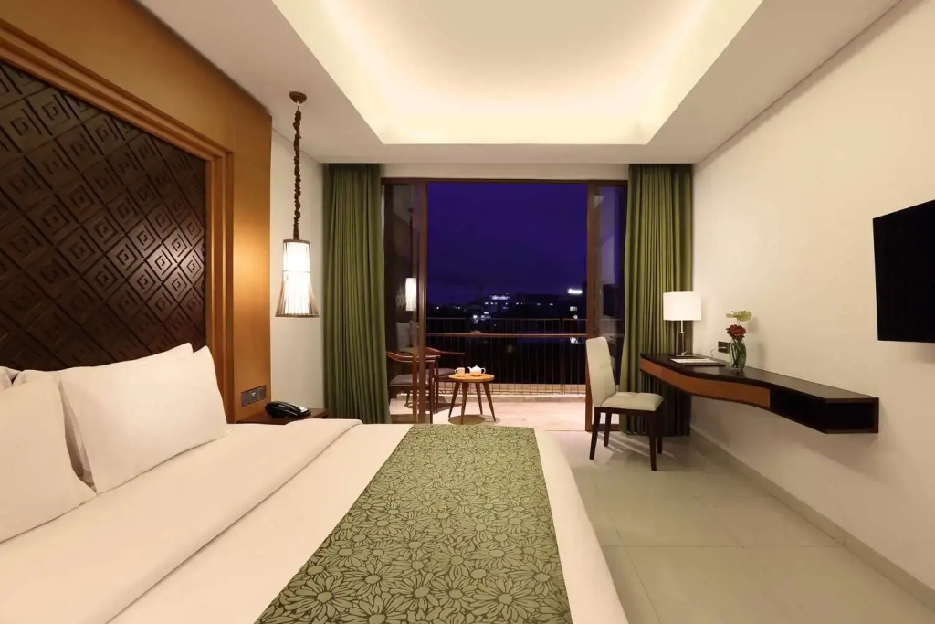 Двухместный номер Deluxe с видом на город (2 отдельные кровати) в Golden Tulip Jineng Resort Bali