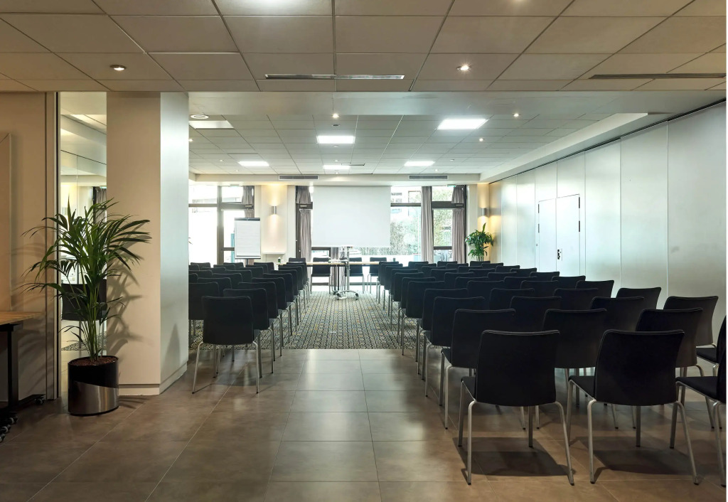 B&B HOTEL Paris 17 Batignolles