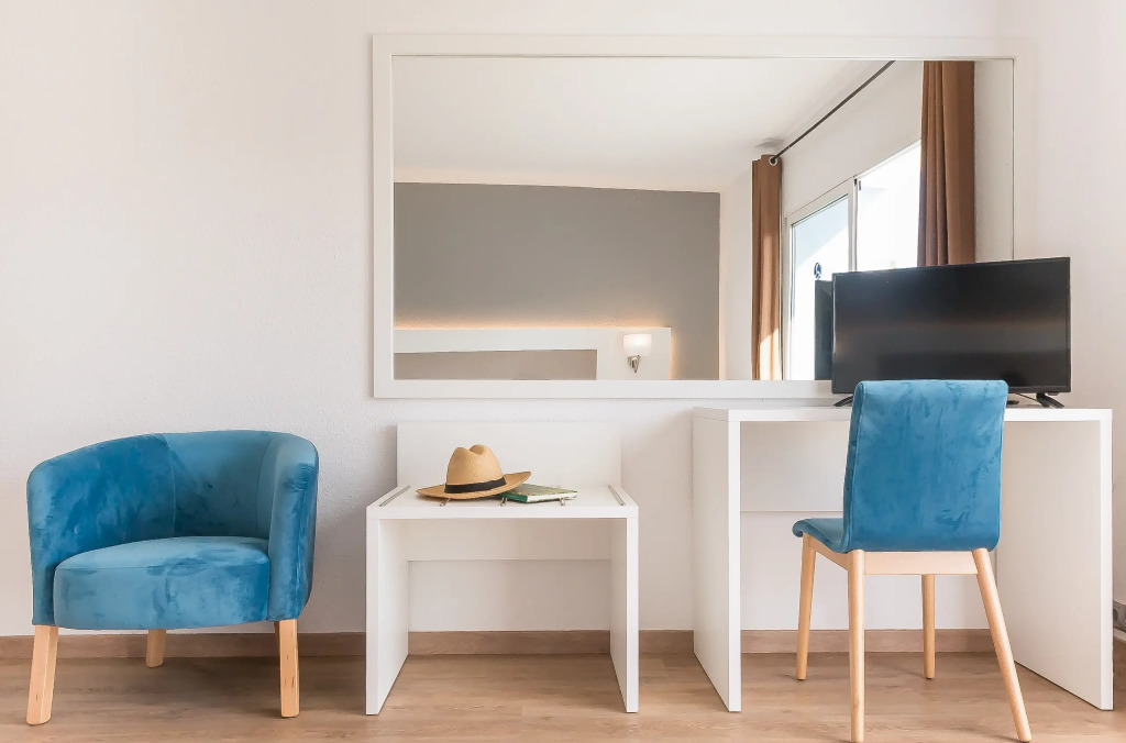 Osprey Menorca Hotel
