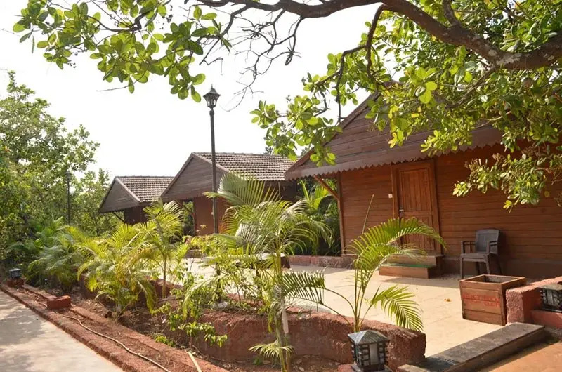 Keys Lite by Lemon Tree Hotels Sylvan, Dapoli