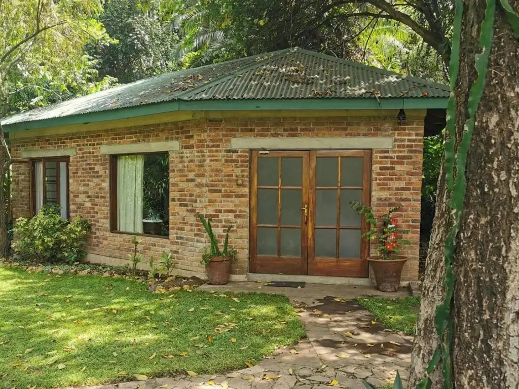 Mount Meru Game Lodge