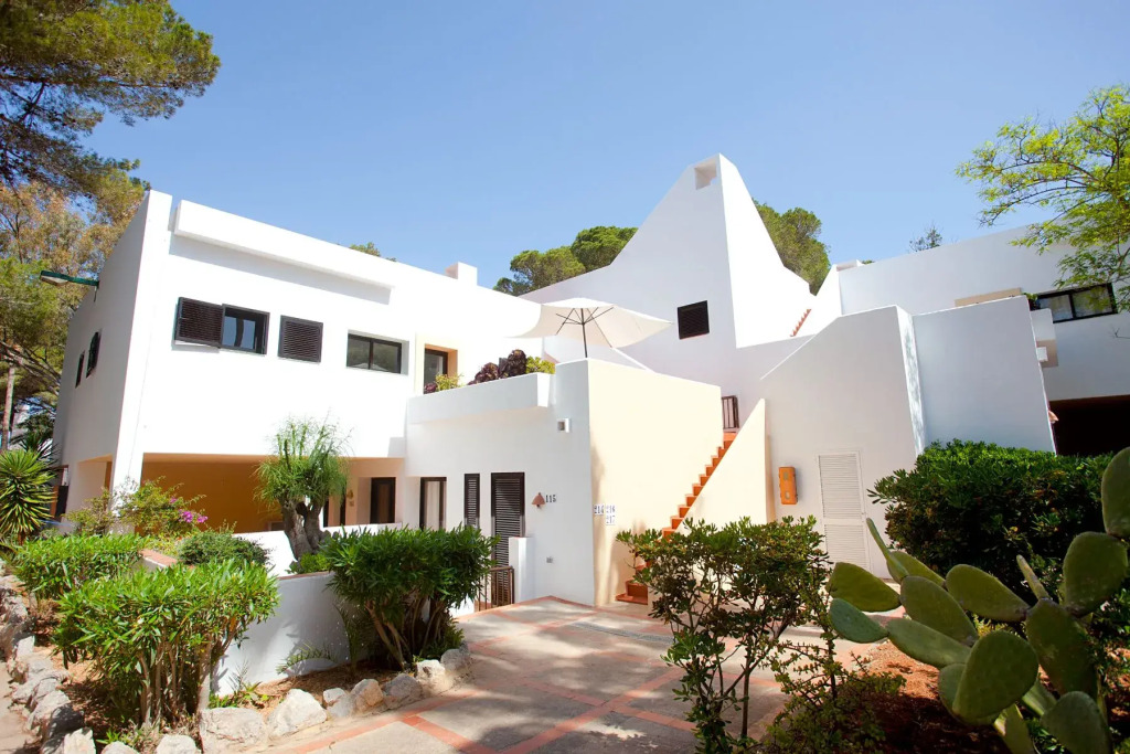 Club Cala Azul
