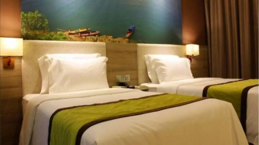 Atour Hotel (Ankang Hi-Tech Industrial Development Zone Ruizhi)