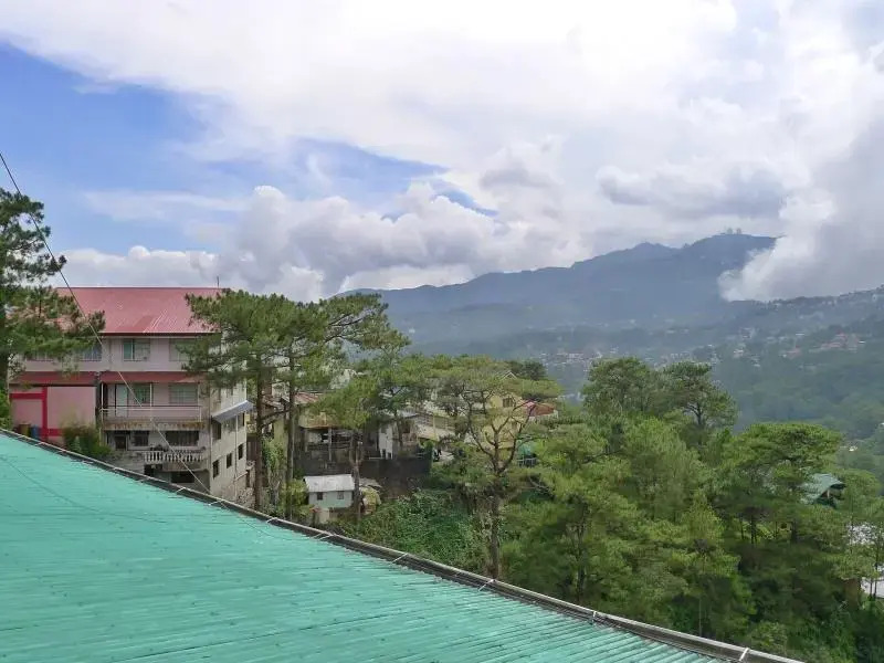 Summer Place Hotel