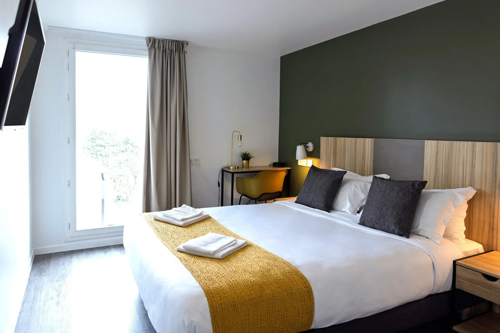 Отель Lodge In Paris 13