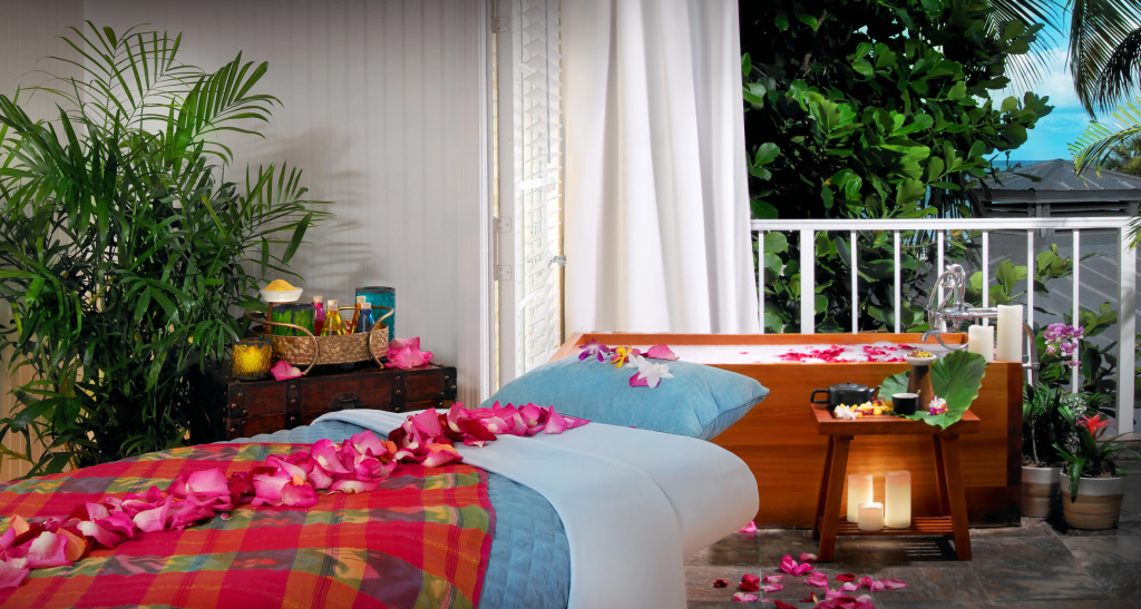 Ocean Key Resort & Spa, a Noble House Resort