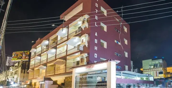 Hotel Ashok