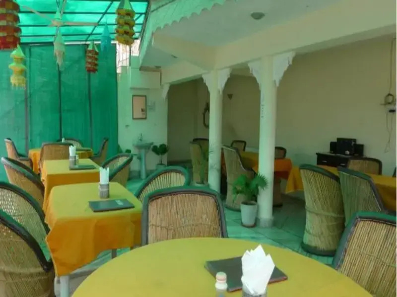 Hotel Kiran Palace