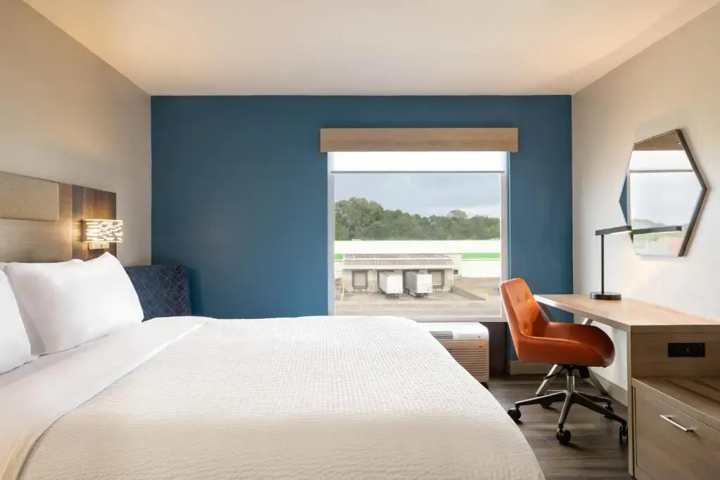 Holiday Inn Express & Suites Opelousas by IHG
