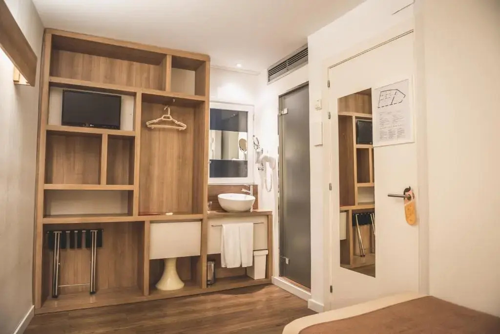 Hostal Marenostrum