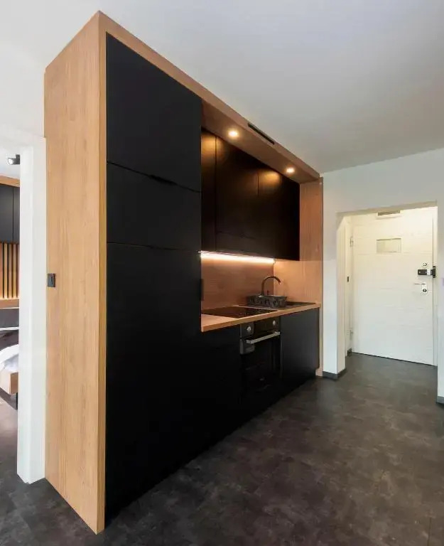 Jazine lux apartment E&T