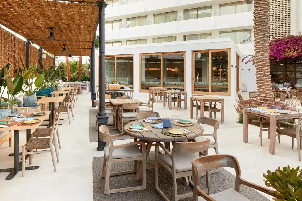 Hotel Tres Torres