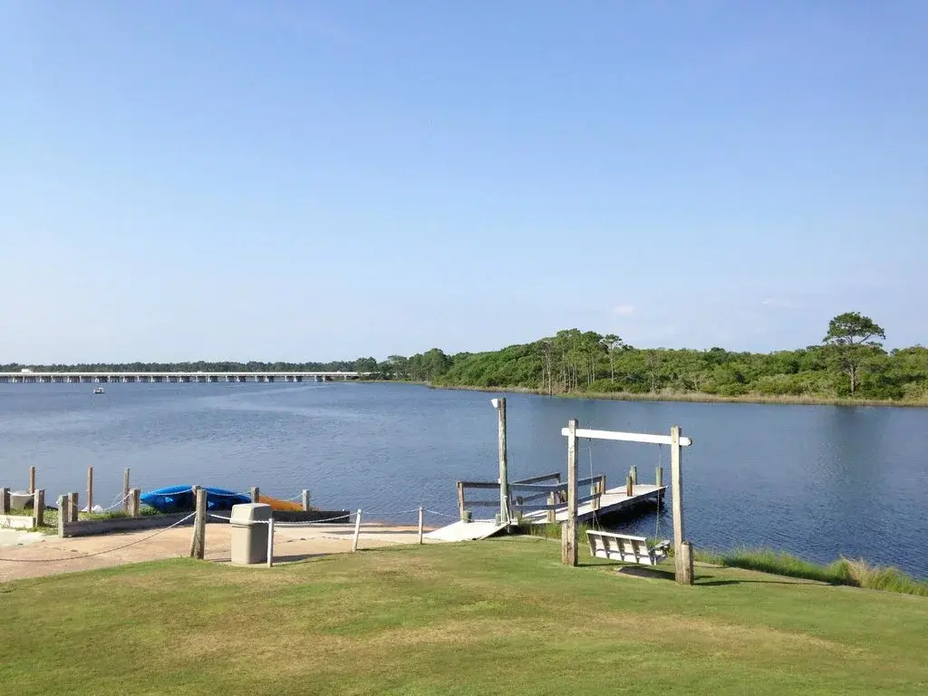 Pinnacle Port Condos