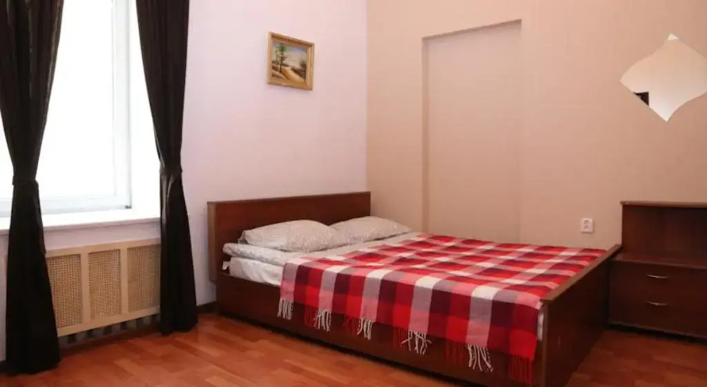 Happy House Hostel Liteyny
