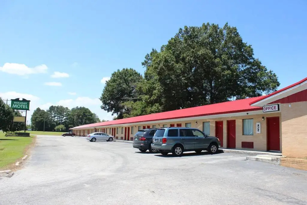 Landsford Inn