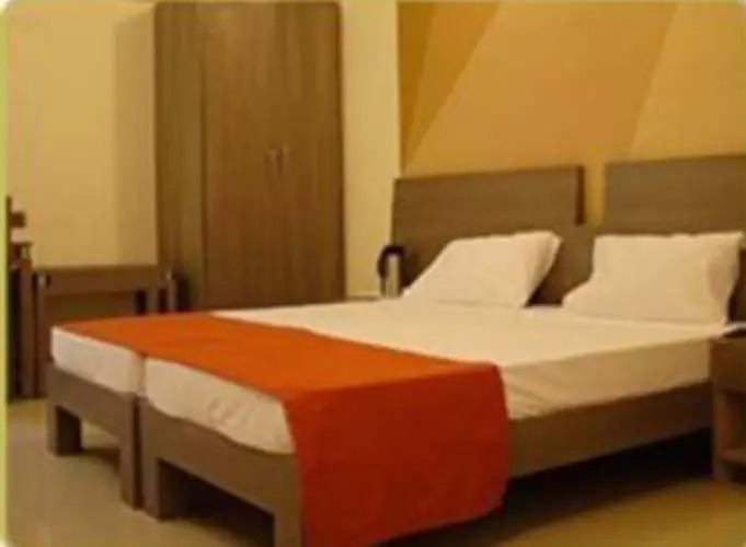 Hotel West Inn