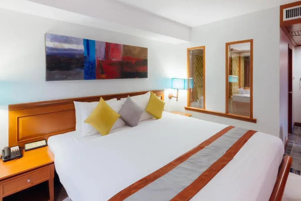 Sunset Beach Resort