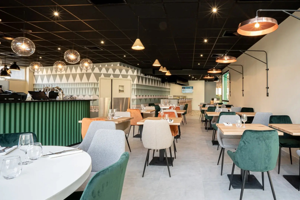 PoMo Hôtel & Restaurant