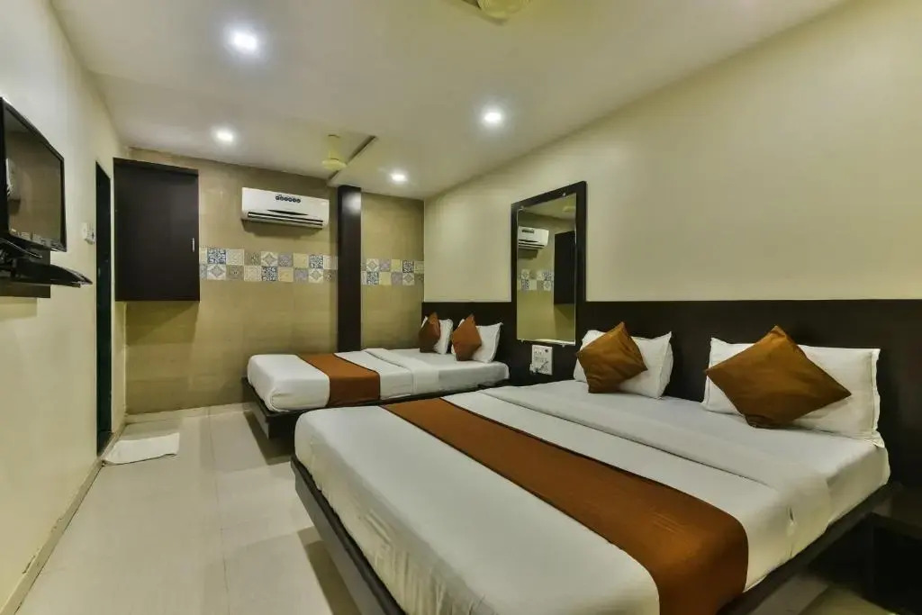 Guest Inn Residency