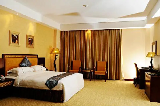 Yinhua Business Hotel (Zhuhai International Convention Center)