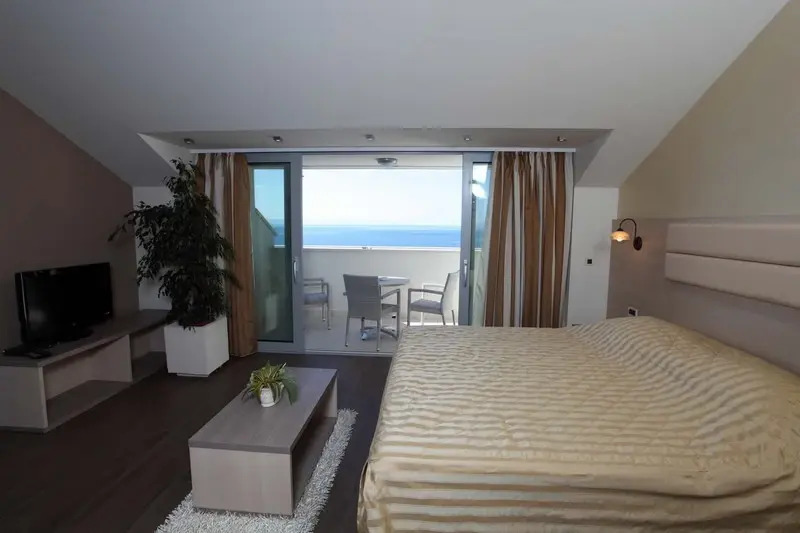Beach Penthouse Apartment